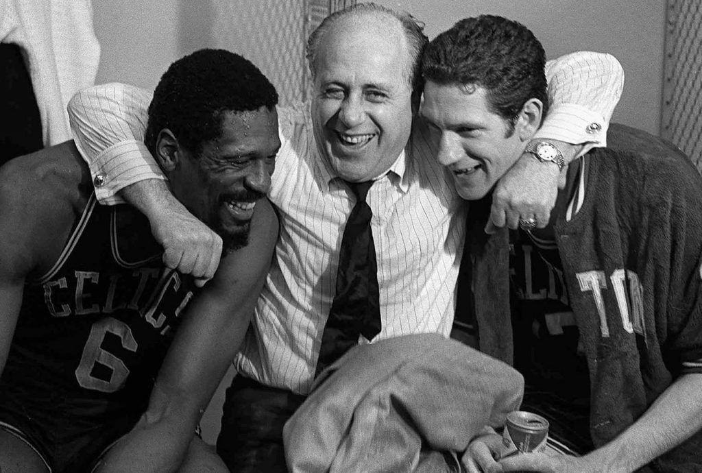 red, auerbach, bio, biografia, biografía, biopic, baloncesto, entrenador, bill, russell, john, havlicek