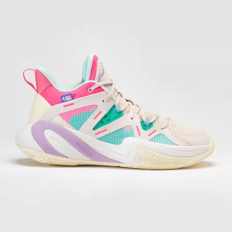 zapatillas, zapatilla, baloncesto, nba, decathlon, 900, miami, heat, mid, 3, beige