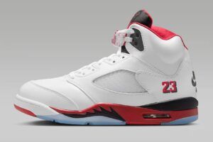 air, jordan,, retro, 5, fire, black, tongue, red